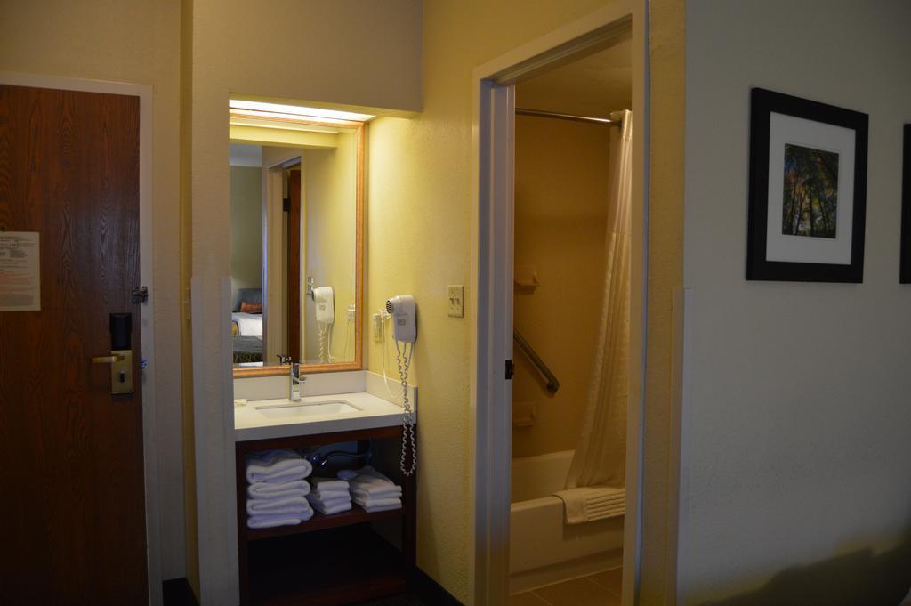 Comfort Inn Pine Grove Pine Grove  Eksteriør bilde